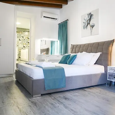 Kamaroporta Luxury * Agios Theodoros