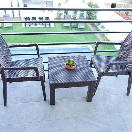 Kamaroporta Luxury Aparthotel Agios Theodoros