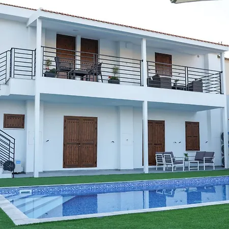 Kamaroporta Luxury * Agios Theodoros