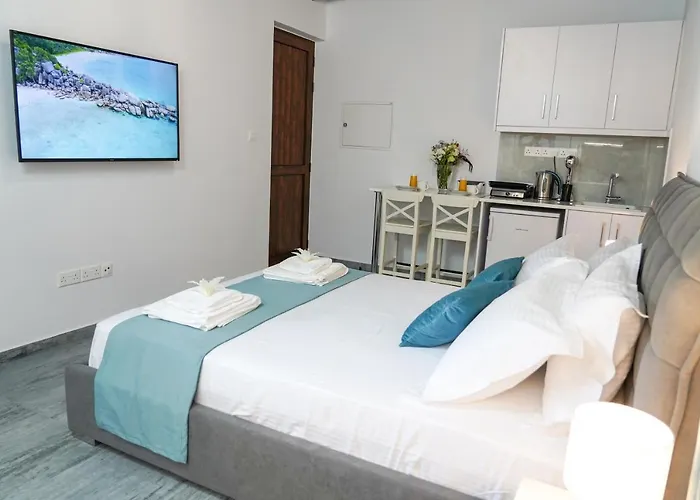 Kamaroporta Luxury Апарт-отель Agios Theodoros